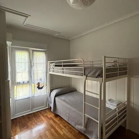 アパート Residencial En